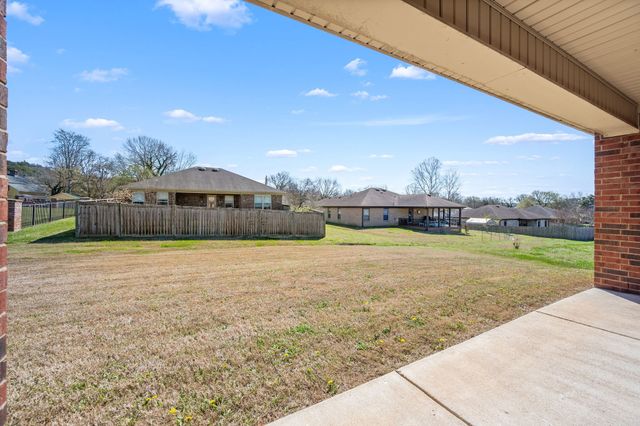 505 Bellview Ave, N, Fayetteville, TN 37334