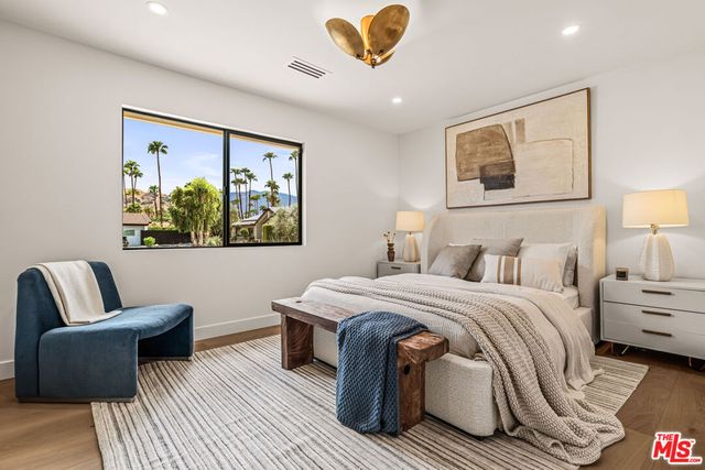 2942 E Orella Circle, Palm Springs, CA 92264