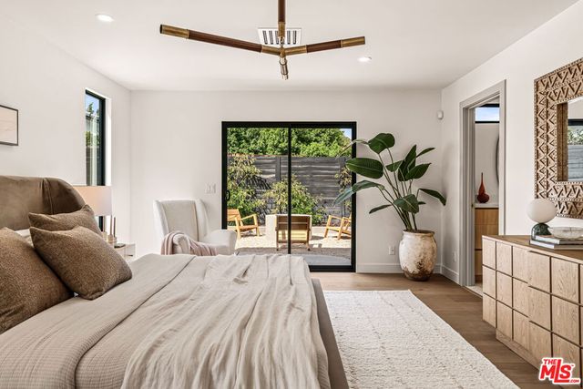 2942 E Orella Circle, Palm Springs, CA 92264