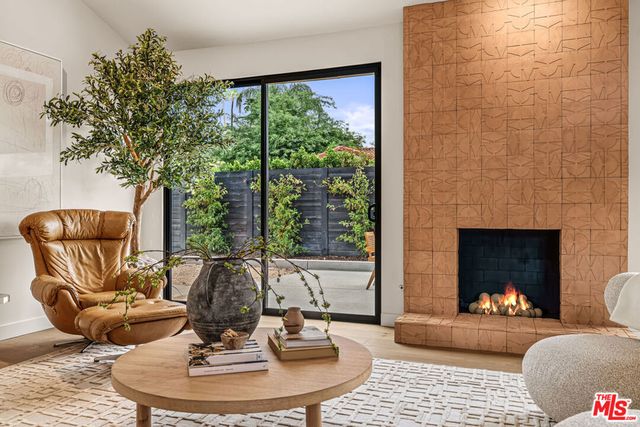 2942 E Orella Circle, Palm Springs, CA 92264