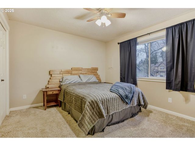 3925 Sw MULTNOMAH Blvd 206, Portland, OR 97219