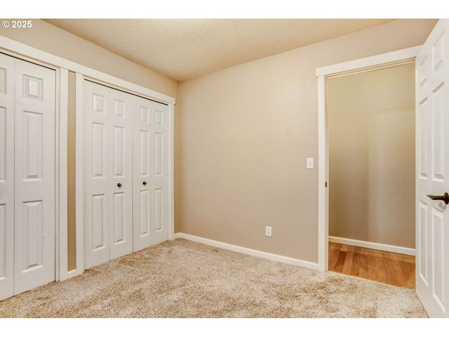 3925 Sw MULTNOMAH Blvd 206, Portland, OR 97219