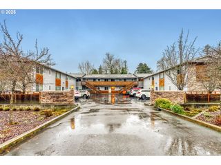 3925 Sw MULTNOMAH Blvd 206, Portland, OR 97219