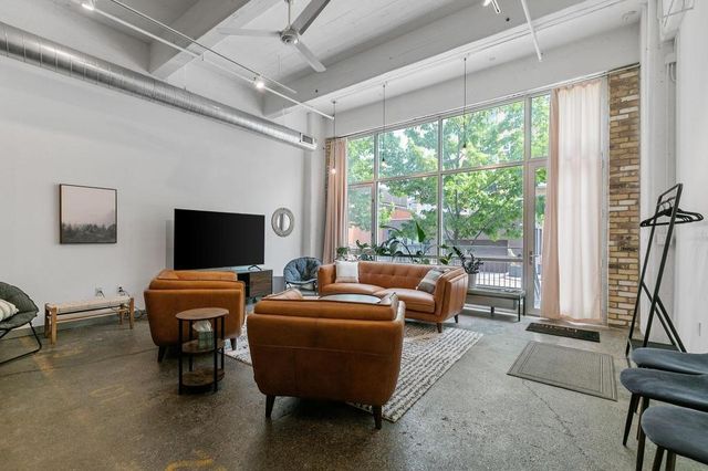 700 Washington Ave N 212, Minneapolis, MN 55401