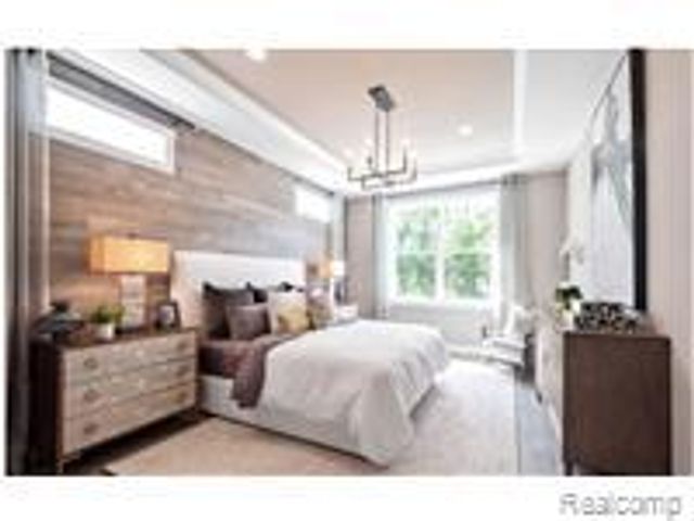 7640 Larchwood Drive, West Bloomfield Charter Township, MI 48322