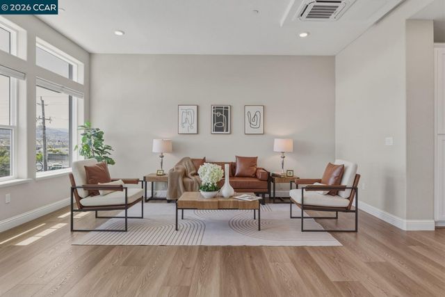 210 Waters Park Cir 304, San Mateo, CA 94403