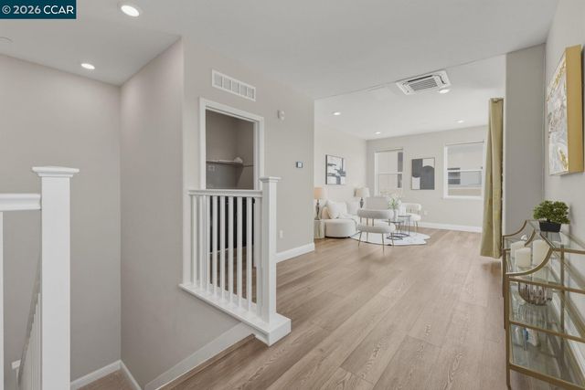210 Waters Park Cir 304, San Mateo, CA 94403