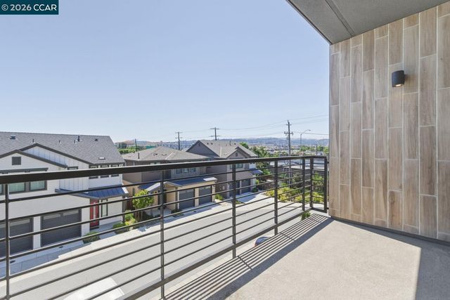 210 Waters Park Cir 304, San Mateo, CA 94403