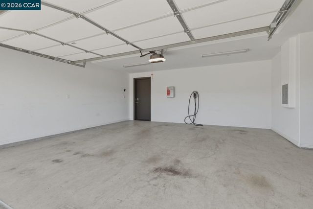 210 Waters Park Cir 304, San Mateo, CA 94403