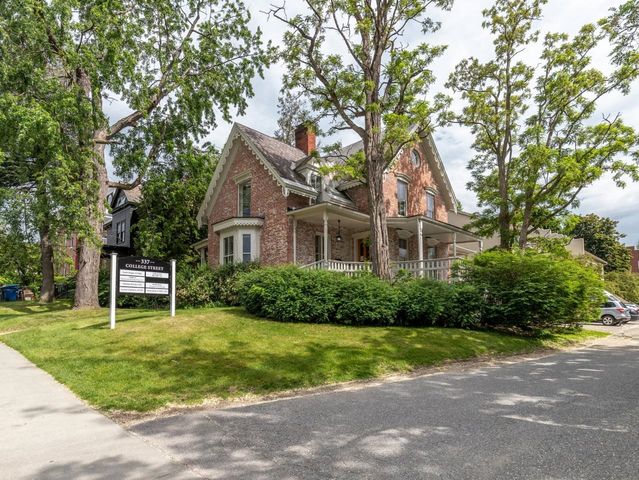 337 College St Apt 6, Burlington, VT 05401