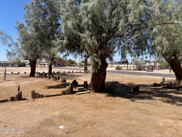 361 N QUARTZ Street, Florence, AZ 85132