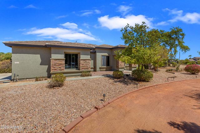3415 N LACONIA Drive, Litchfield Park, AZ 85340