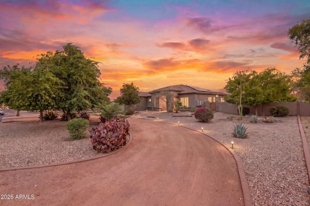 3415 N LACONIA Drive, Litchfield Park, AZ 85340