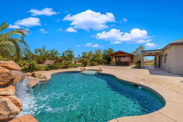 3415 N LACONIA Drive, Litchfield Park, AZ 85340