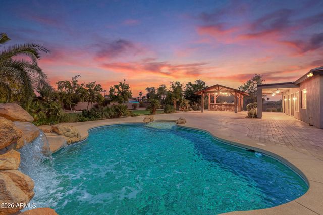 3415 N LACONIA Drive, Litchfield Park, AZ 85340