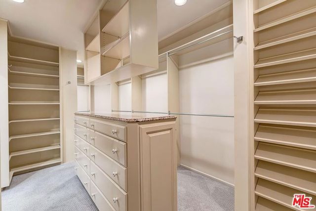 602 N Foothill Road, Beverly Hills, CA 90210