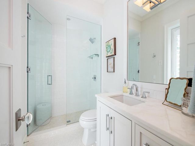 440 Spring Line DR, Naples, FL 34102