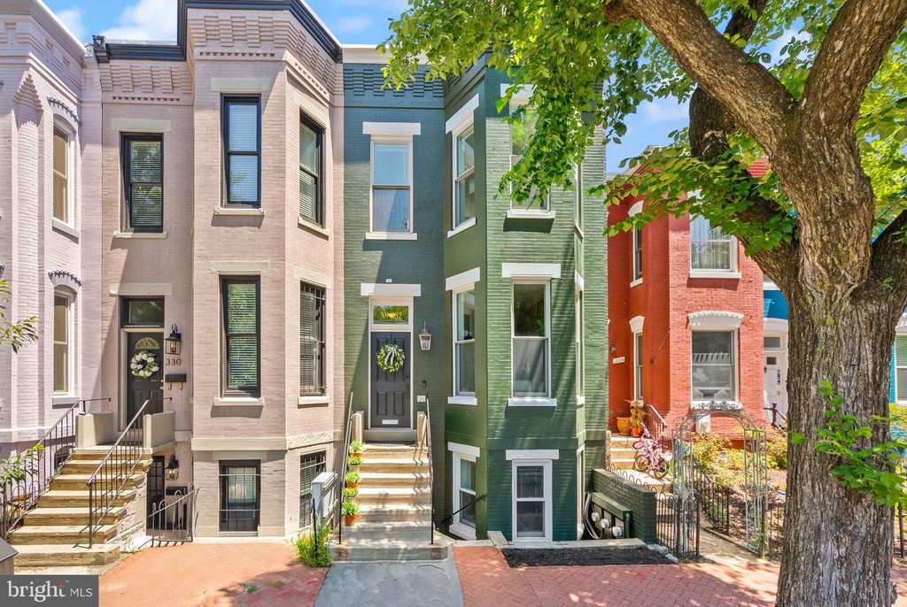 332 11TH ST SE, Washington, DC 20003