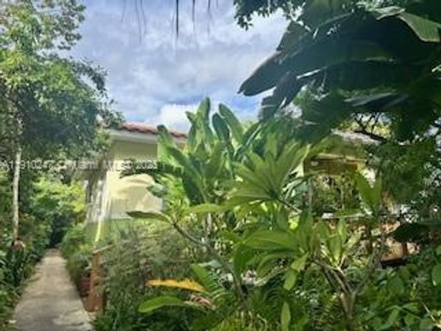 910 Lenox Ave 3, Miami Beach, FL 33139