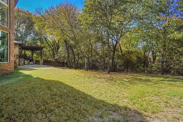 1813 Broughton Drive, Flower Mound, TX 75028