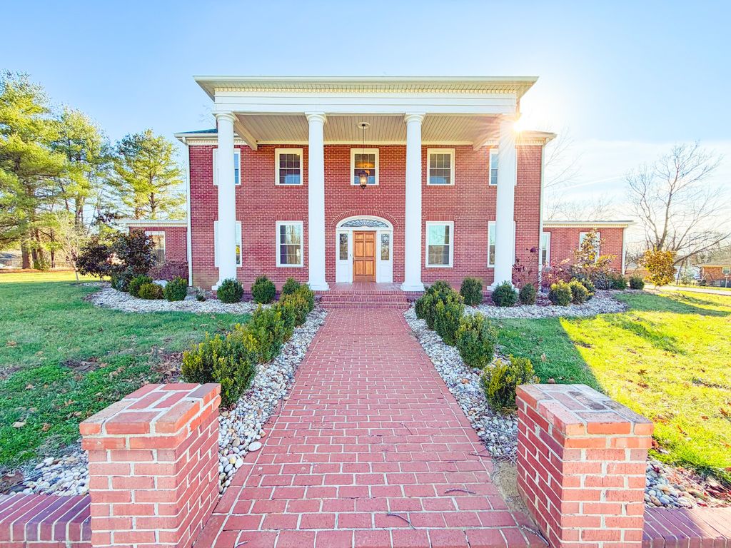 621 Hwy 64, E, Pulaski, TN 38478