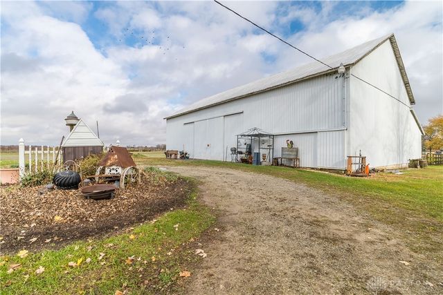 7141 Phillipsburg Union Road, Brookville, OH 45309
