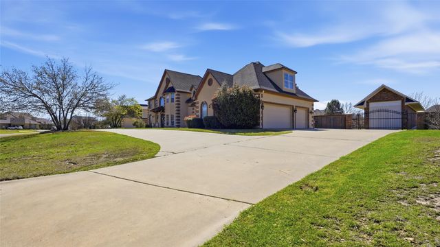 1201 Saddle Lakes Drive, Abilene, TX 79602