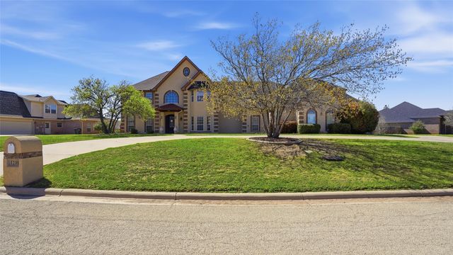 1201 Saddle Lakes Drive, Abilene, TX 79602
