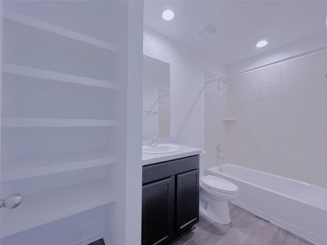 14866 Cypress Hollow Drive, New Caney, TX 77357