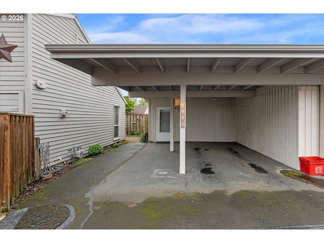 4880 Sw WEMBLEY Pl, Beaverton, OR 97005