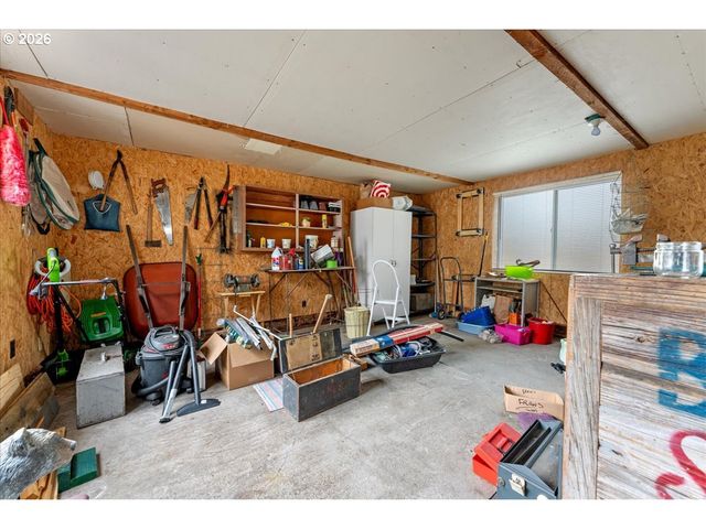 4880 Sw WEMBLEY Pl, Beaverton, OR 97005