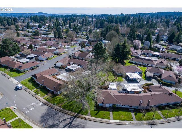 4880 Sw WEMBLEY Pl, Beaverton, OR 97005