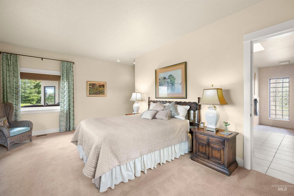 718 E Orion, Boise, ID 83702 photo 17