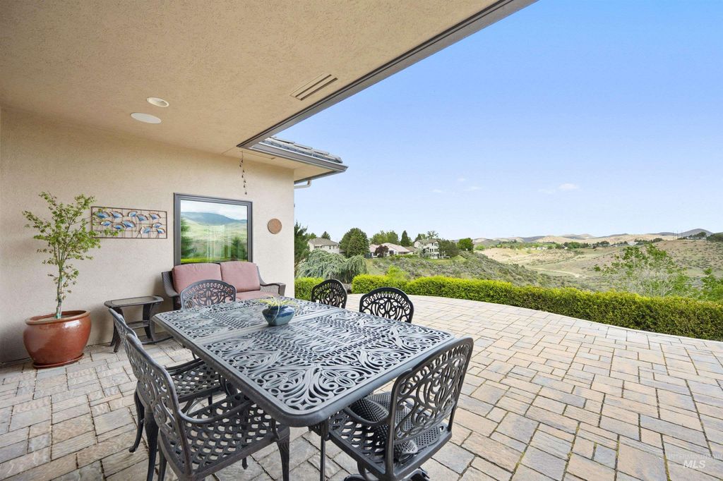 718 E Orion, Boise, ID 83702 photo 25