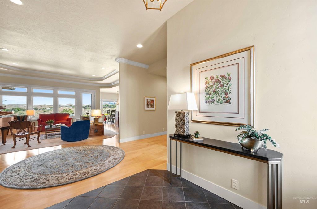 718 E Orion, Boise, ID 83702 photo 3