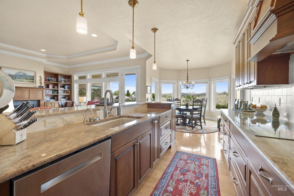 718 E Orion, Boise, ID 83702 photo 7