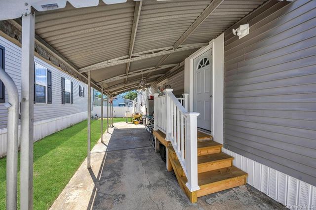 600 Broadway D14, Amityville, NY 11701
