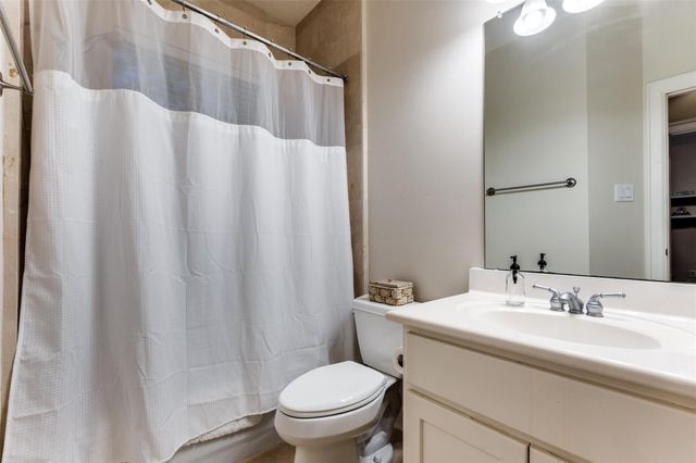 4512 Rose Street, Houston, TX 77007