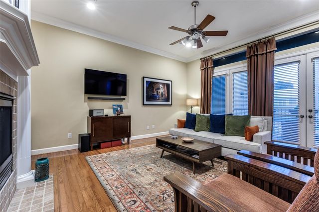 4512 Rose Street, Houston, TX 77007