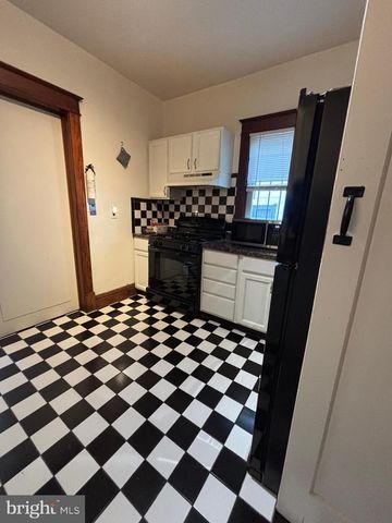 346 RALEIGH ST SE, Washington, DC 20032