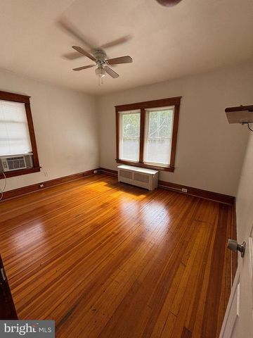 346 RALEIGH ST SE, Washington, DC 20032
