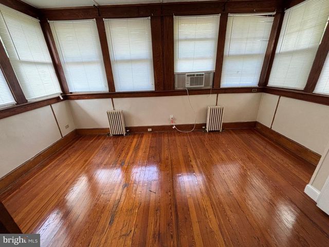 346 RALEIGH ST SE, Washington, DC 20032