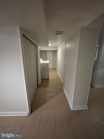 346 RALEIGH ST SE, Washington, DC 20032