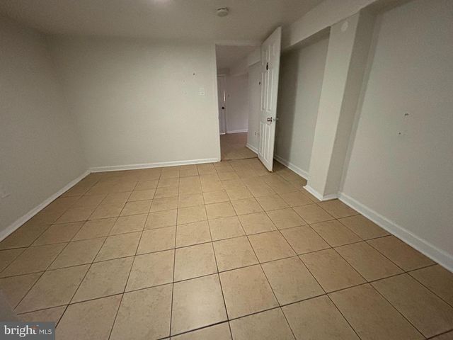 346 RALEIGH ST SE, Washington, DC 20032