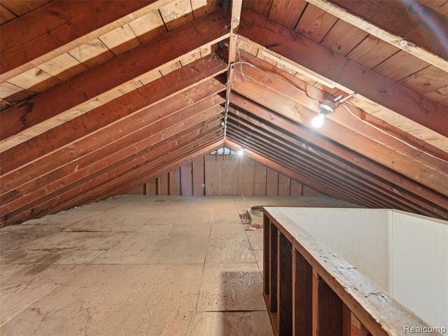 11581 Metter Avenue, Warren, MI 48089