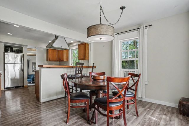 5S254 Radcliff Road, Naperville, IL 60563
