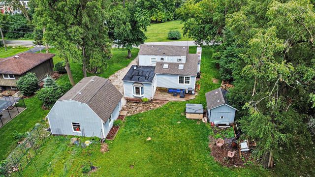 5S254 Radcliff Road, Naperville, IL 60563