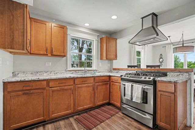 5S254 Radcliff Road, Naperville, IL 60563
