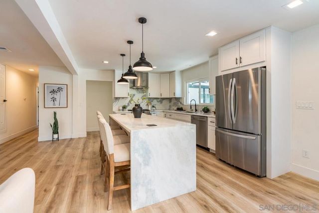4337 Avocado Blvd, San Diego, CA 91941