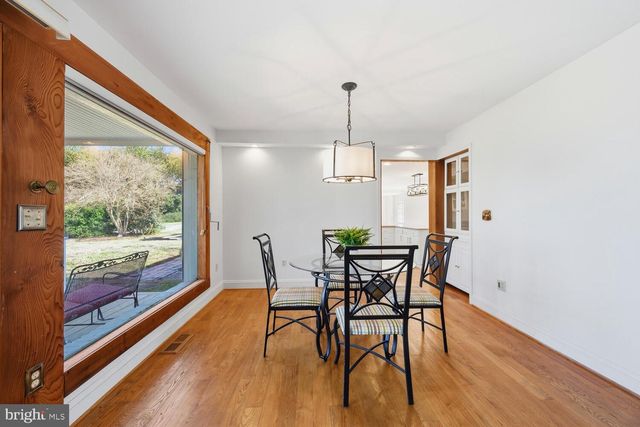 7 HATSAWAP RD, Cambridge, MD 21613